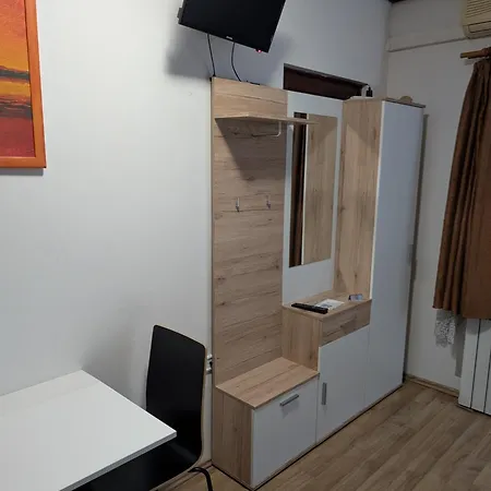 Dunakanyar Panzio 招待所